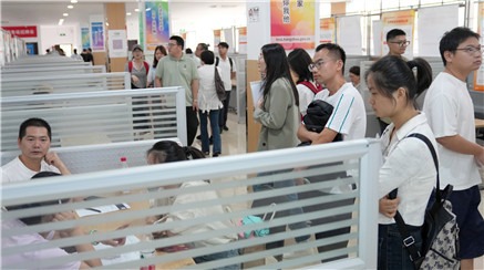 China issues guidelines to promote high-quality, sufficient employment